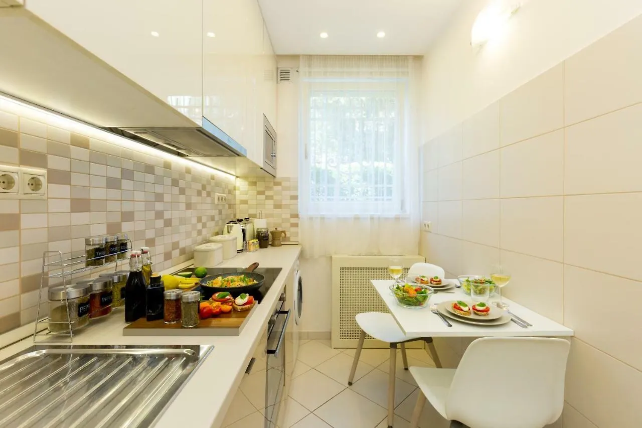 Apartment Citypark Villa Flat Budapest
