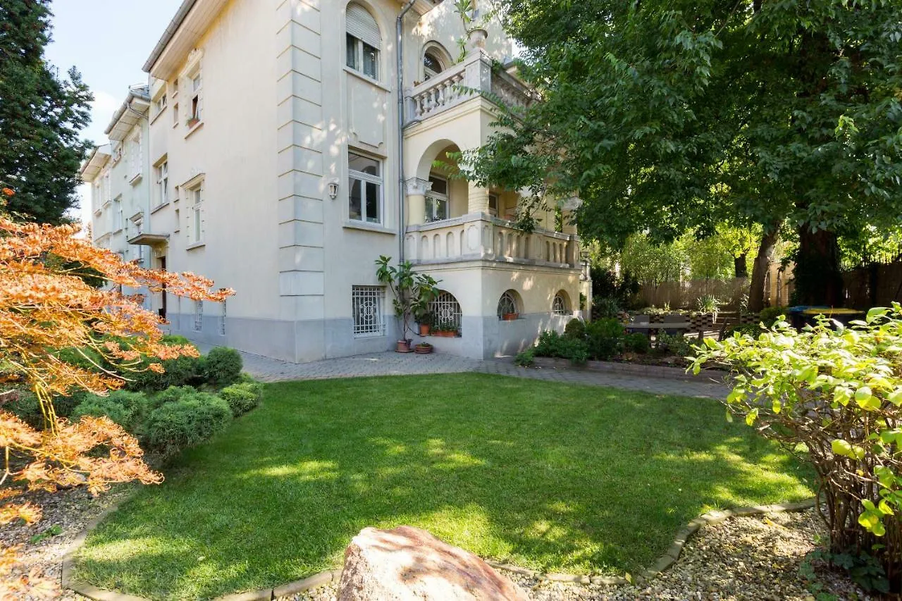 Citypark Villa Flat Budapest 0*,