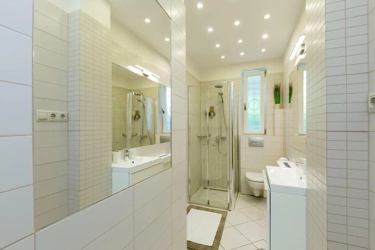 Apartment Citypark Villa Flat Budapest Hungary
